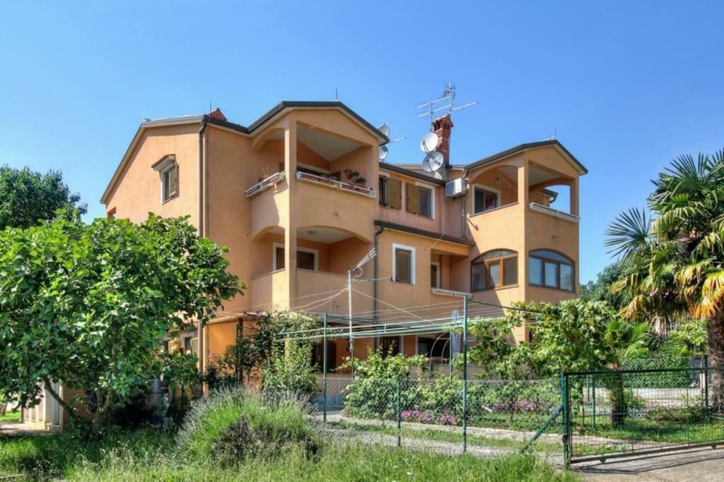 Apartments Kanegra Umag Buitenkant foto